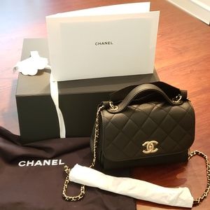 SOLD!! Chanel 2019 Small Flap Bag w/Gold Hardware